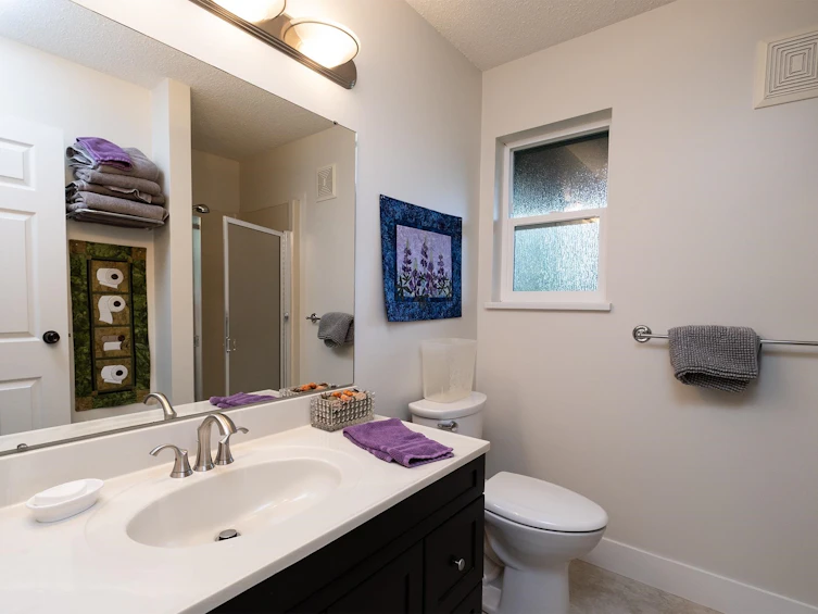 105 Wharf Road, Gibsons, BC, V0N 1V6 - 21