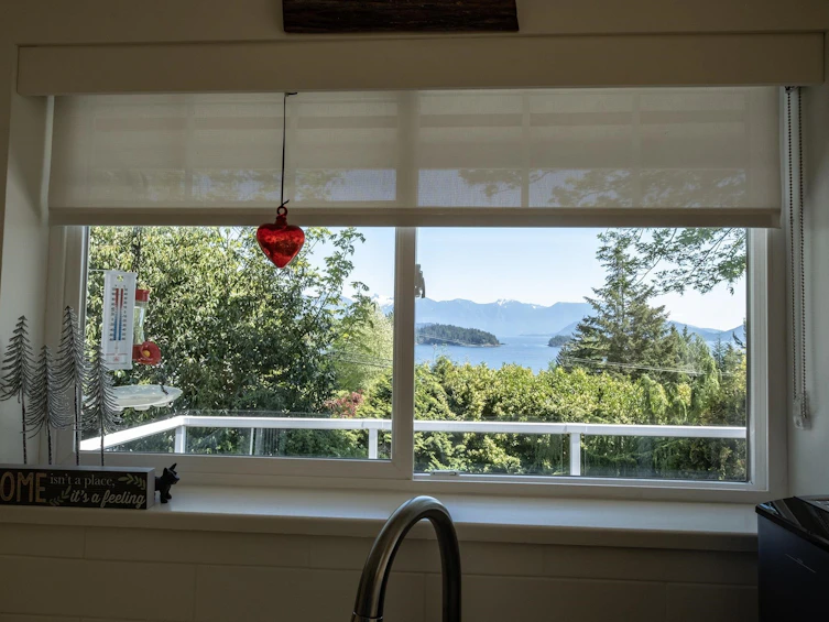105 Wharf Road, Gibsons, BC, V0N 1V6 - 11