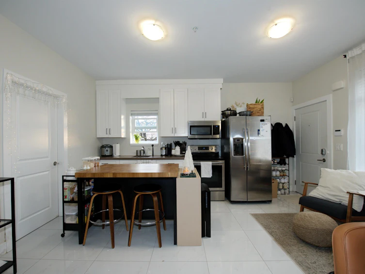 213 E 64 Avenue, Vancouver, BC, V5X 2M5 - 23