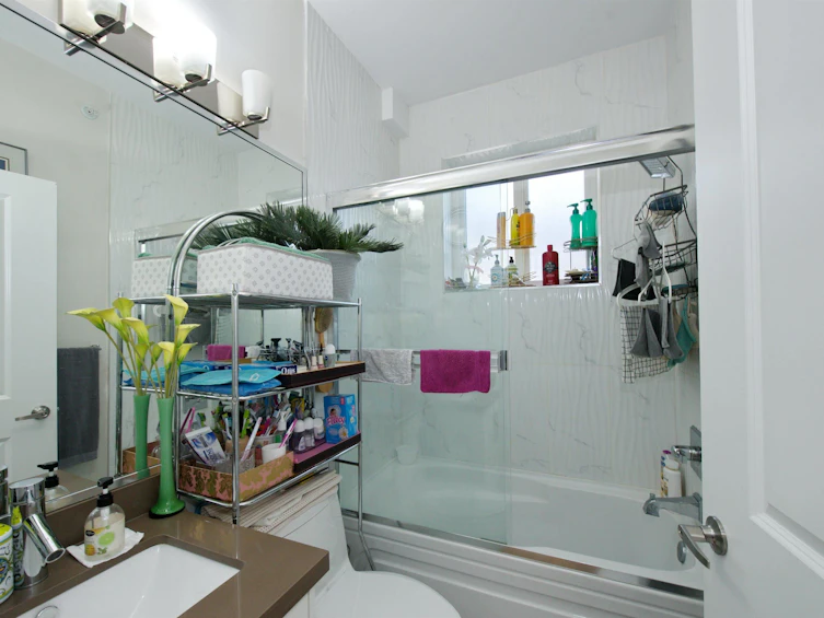 213 E 64 Avenue, Vancouver, BC, V5X 2M5 - 18