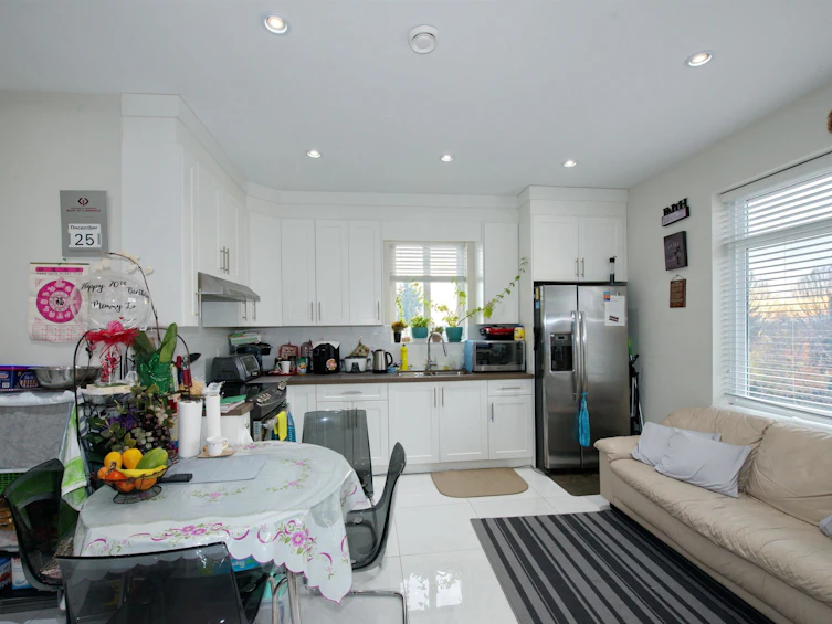 213 E 64 Avenue, Vancouver, BC, V5X 2M5 - 10