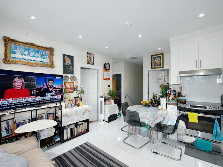 213 E 64 Avenue, Vancouver, BC, V5X 2M5 - 12