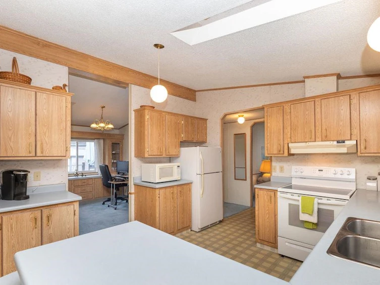 80-1413 Sunshine Coast Highway, Gibsons, BC, V0N 1V5 - 11
