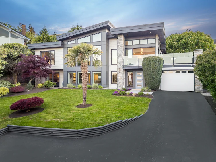 329 55 Street, Delta, BC, V4M 3J4 - 2