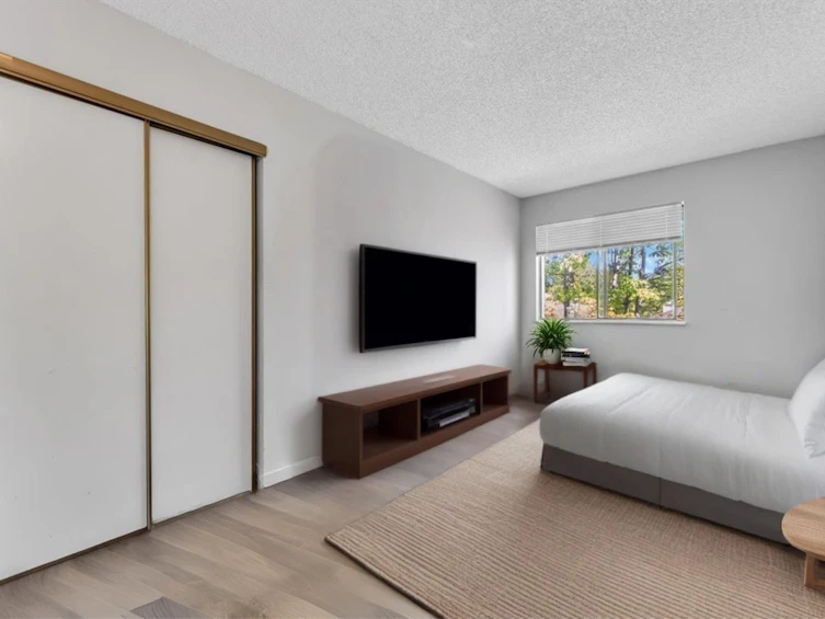 201-13316 71b Avenue, Surrey, BC, V3W 7Z4 - 12
