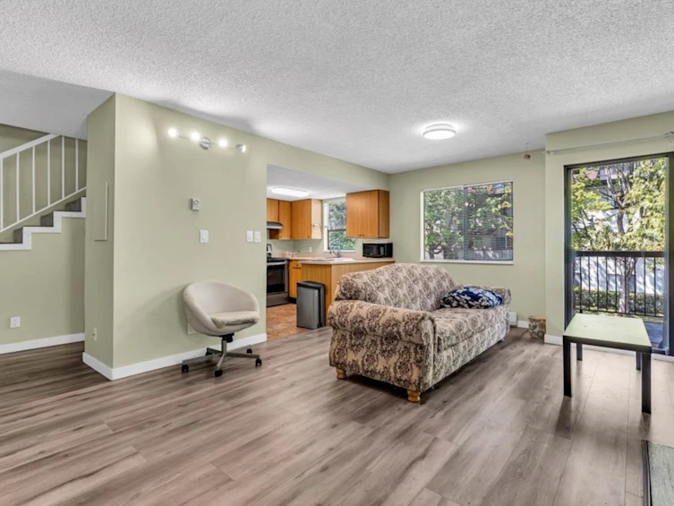 201-13316 71b Avenue, Surrey, BC, V3W 7Z4 - 3