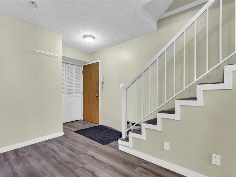 201-13316 71b Avenue, Surrey, BC, V3W 7Z4 - 9