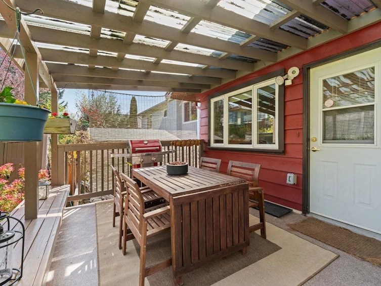 3300 Mahon Avenue, North Vancouver, BC, V7N 3T5 - 21