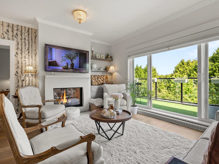 301-6471 Princess Lane, Richmond, BC, V7E 6R7 - 4