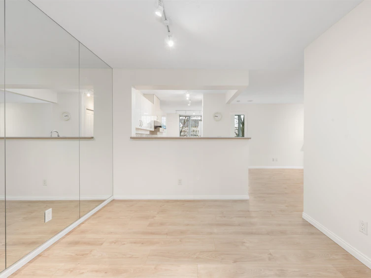 305-4788 Hazel Street, Burnaby, BC, V5H 4V9 - 6