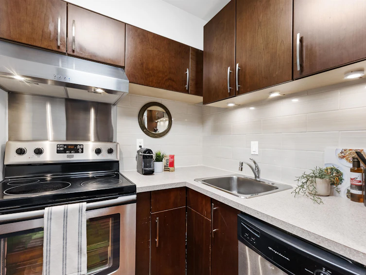 317-1545 E 2nd Avenue, Vancouver, BC, V5N 1C8 - 7