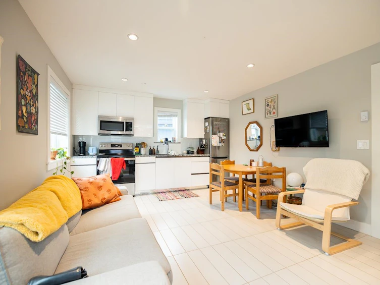 2388 E 2nd Avenue, Vancouver, BC, V5N 1G3 - 31