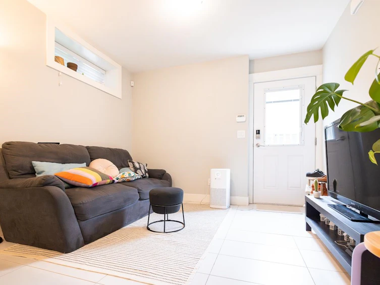 2388 E 2nd Avenue, Vancouver, BC, V5N 1G3 - 21