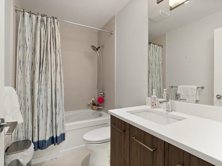 209-13585 16 Avenue, Surrey, BC, V4A 1P6 - 26