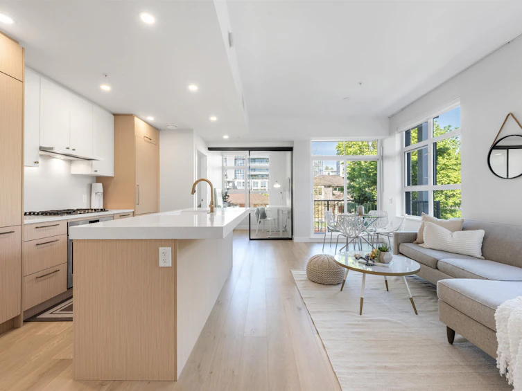 207-5007 Ash Street, Vancouver, BC, V5Z 0K9 - 2