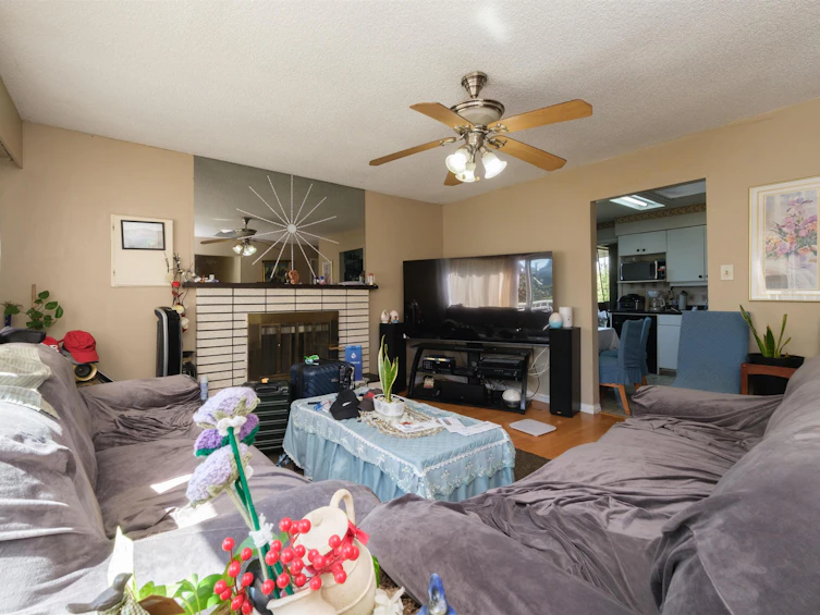 6630 Canada Way, Burnaby, BC, V5E 3P7 - 9