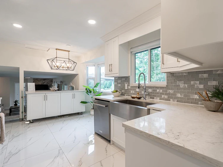 2282 Woodstock Drive, Abbotsford, BC, V3G 2E5 - 9