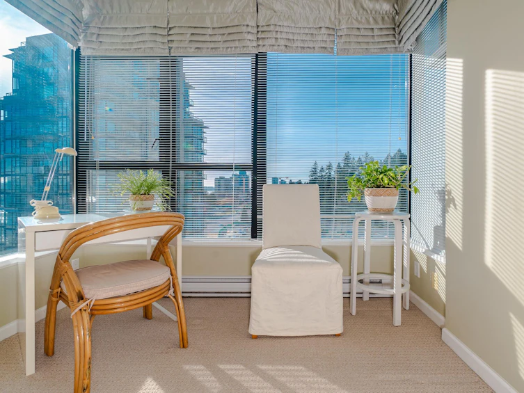 1202-15 E Royal Avenue, New Westminster, BC, V3L 0A9 - 17