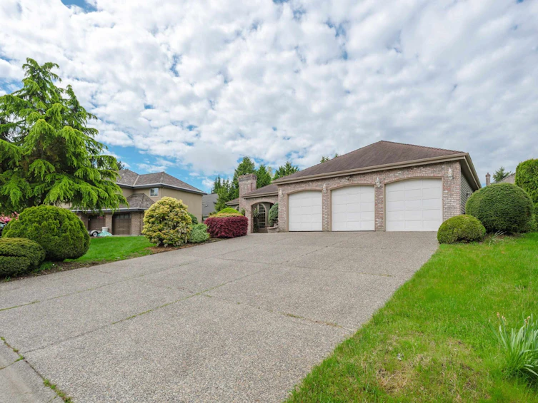2973 145a Street, Surrey, BC, V4P 1P7 - 2