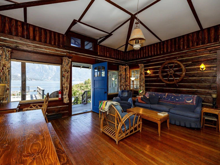 1749 Cove Road, Bowen Island, BC, V0N 1G1 - 11
