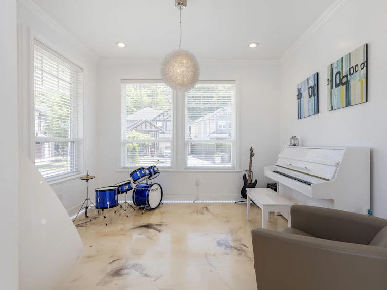 6455 143 Street, Surrey, BC, V3W 1T4 - 4