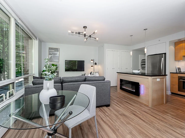 302-1055 Homer Street, Vancouver, BC, V6B 1G3