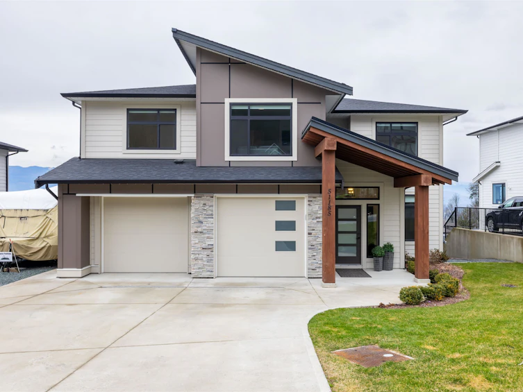 51185 Charlotte Place, Chilliwack, BC, V4Z 0E5