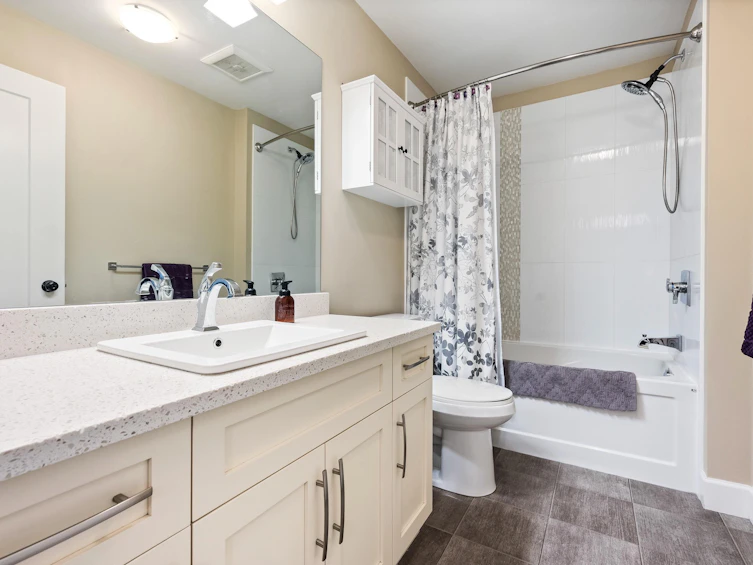 111-45746 Keith Wilson Road, Chilliwack, BC, V2R 1J9 - 24