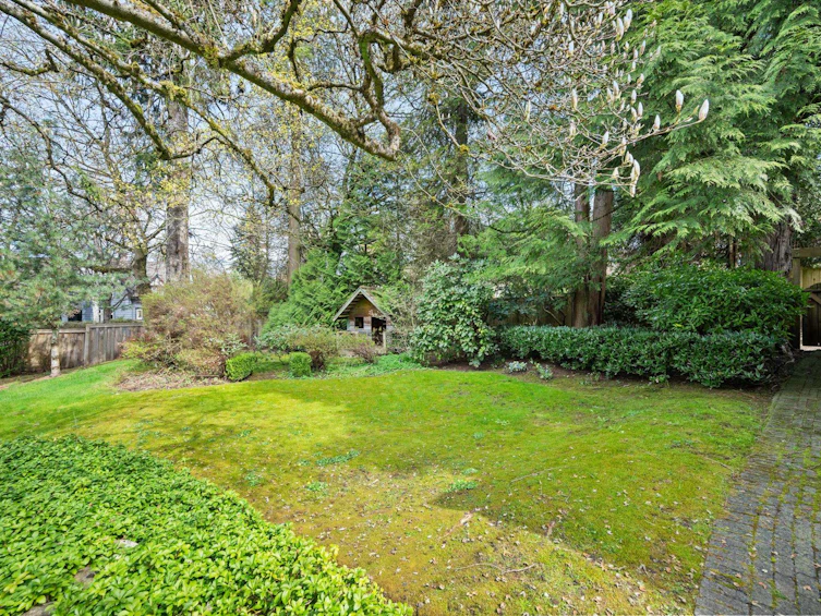 5376 Marguerite Street, Vancouver, BC, V6M 3K6 - 16