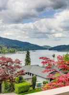 31 Axford Bay