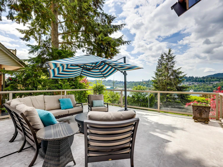 31 Axford Bay, Port Moody, BC, V3H 3R4 - 2