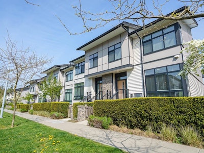 12-14057 60a Avenue - 2