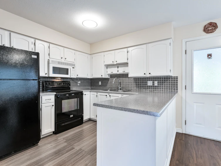 19073 117a Avenue, Pitt Meadows, BC, V3Y 1Y5 - 10