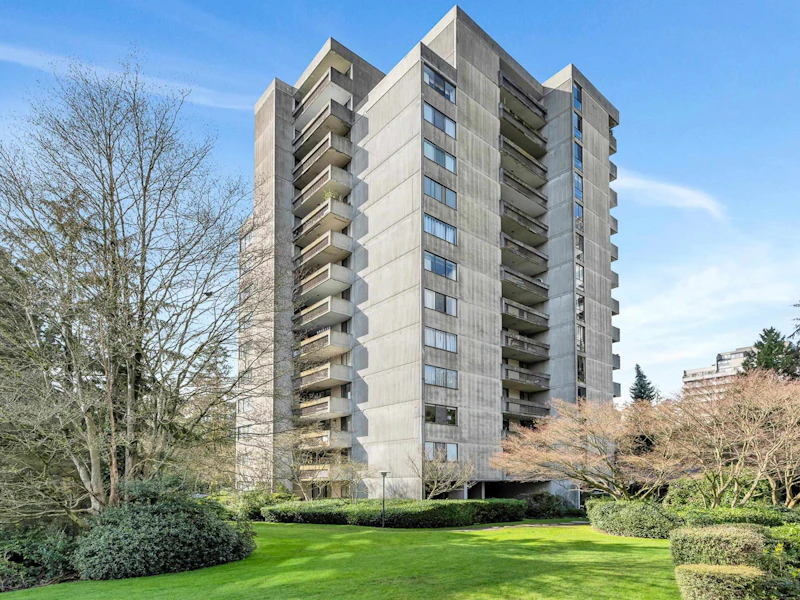 805 - 6689 Willingdon Avenue, Burnaby BC V5H 3Y8