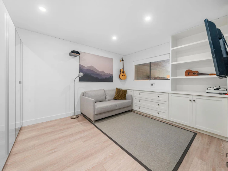 822 Frederick Road, North Vancouver, BC, V7K 2Y3 - 29
