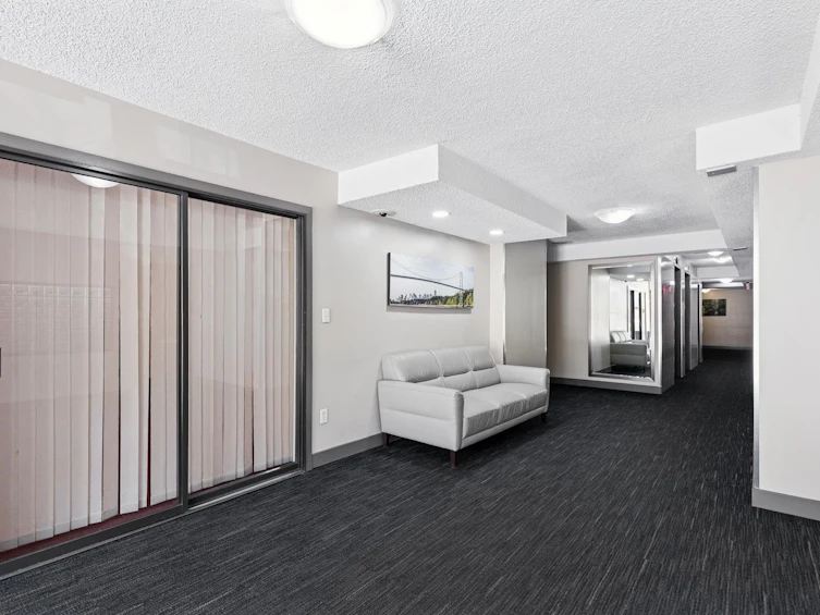 304-145 St. Georges Avenue, North Vancouver, BC, V7L 3G8 - 28