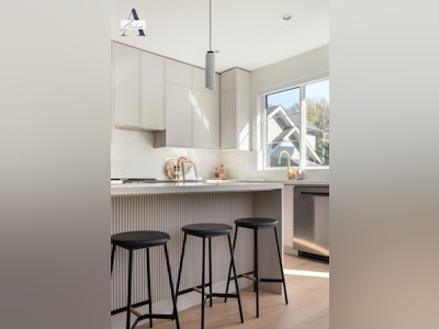 60-14285 64 Avenue - 4