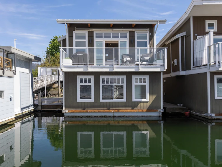 16-415 W Esplanade, North Vancouver, BC, V7M 1A6 - 37