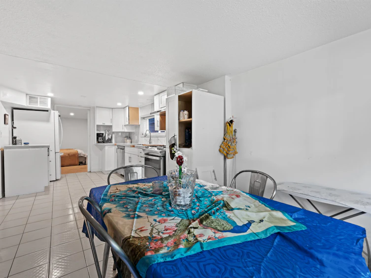 1228 E 27th Avenue, Vancouver, BC, V5V 2L8 - 25