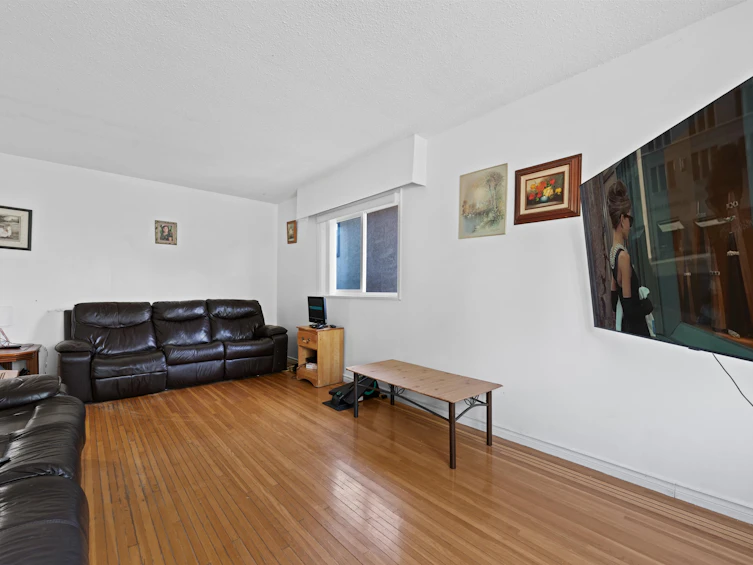 1228 E 27th Avenue, Vancouver, BC, V5V 2L8 - 10