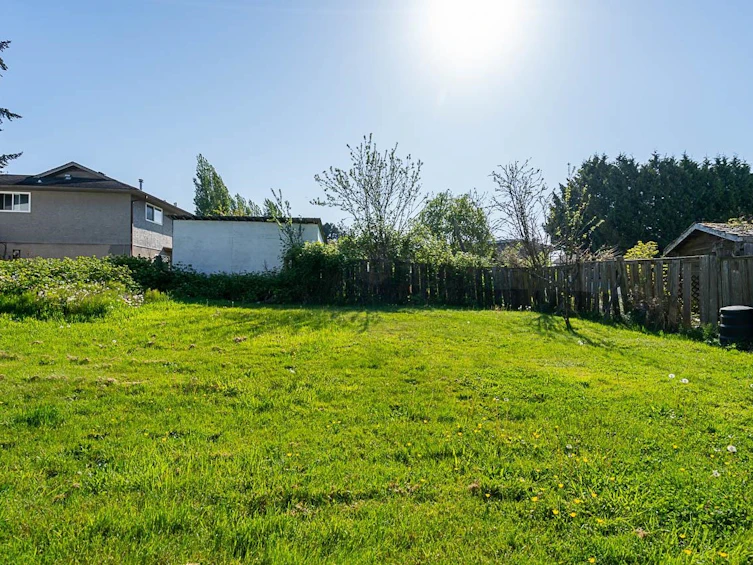11820 King Road, Richmond, BC, V7A 3B6 - 26