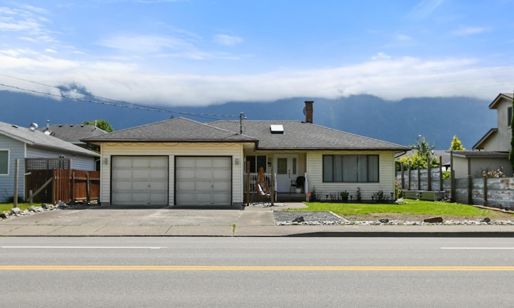 1590 Agassiz Rosedale Highway No 9