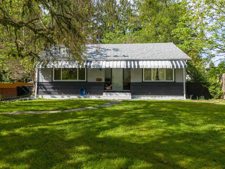 22165 Cliff Avenue, Maple Ridge, BC, V2X 2L4 - 10