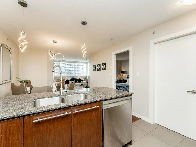 501-4888 Brentwood Drive, Burnaby, BC, V5C 0C6 - 13