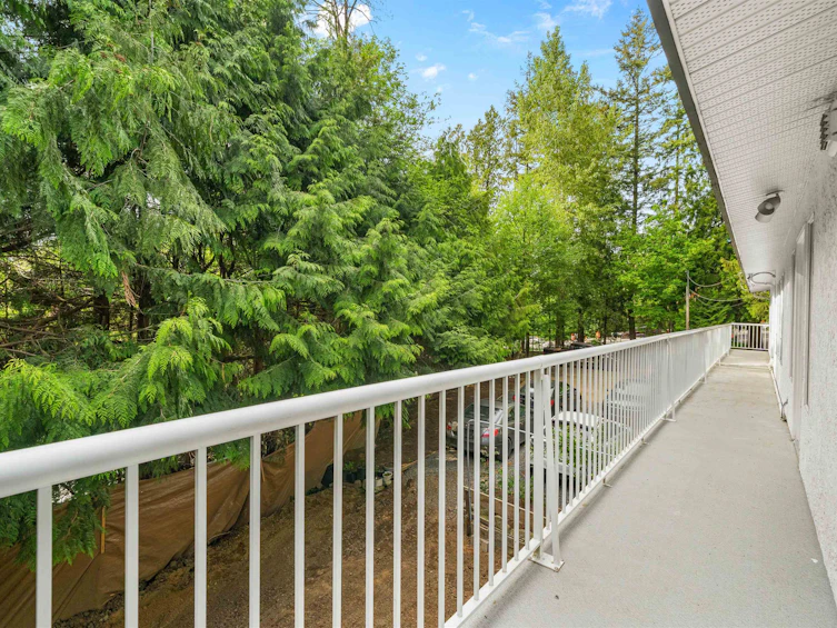 18676 32 Avenue, Surrey, BC, V3Z 1A7 - 24