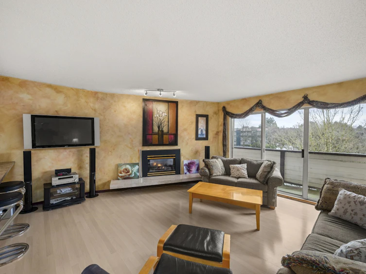 401-1414 W 73rd Avenue, Vancouver, BC, V6P 3E8 - 2