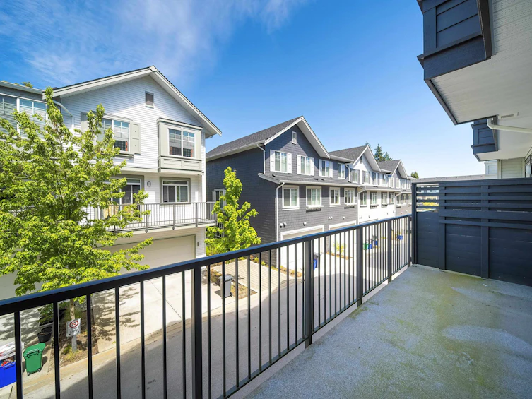 35-15489 99a Avenue, Surrey, BC, V3R 0G9 - 32