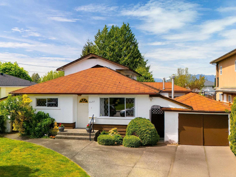 8481 13th Avenue, Burnaby, BC, V3N 2H1 - 39