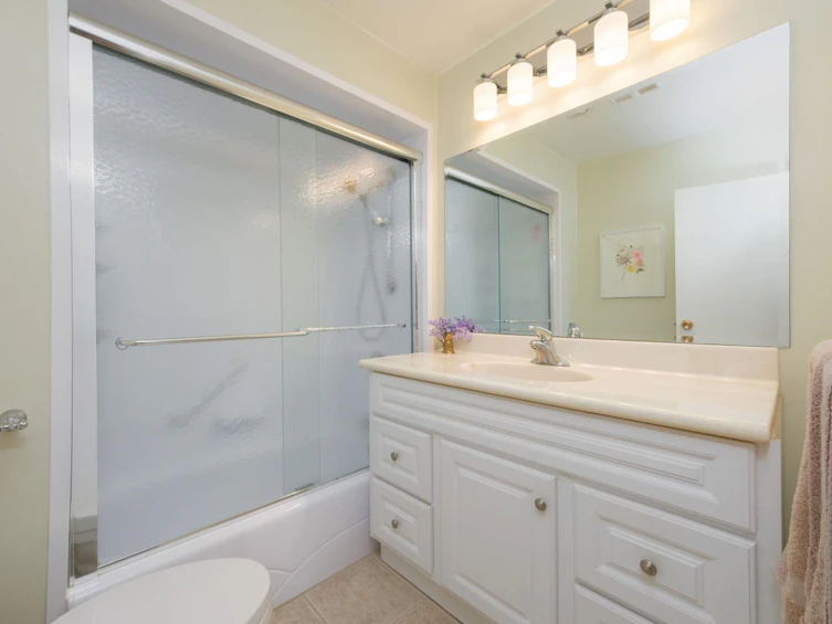 8481 13th Avenue, Burnaby, BC, V3N 2H1 - 17