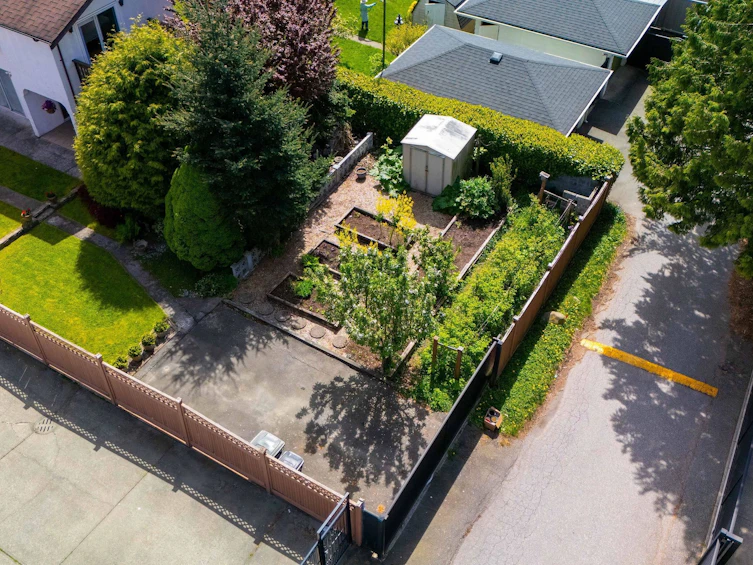 8481 13th Avenue, Burnaby, BC, V3N 2H1 - 35